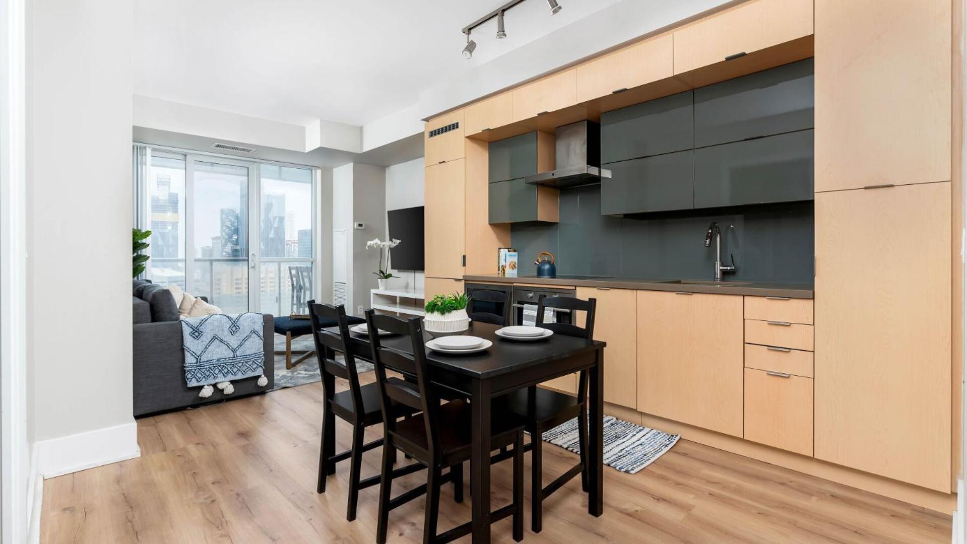 טורונטו 2Bedroom Cn Tower And Water Views - Free Parking - Rooftop Pool מראה חיצוני תמונה